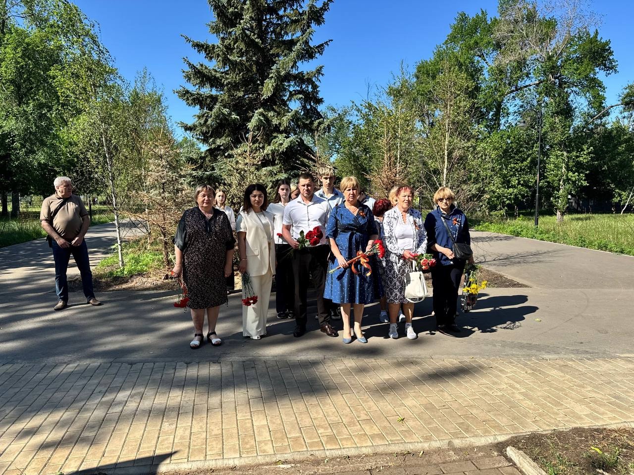 Навечно в памяти народной.